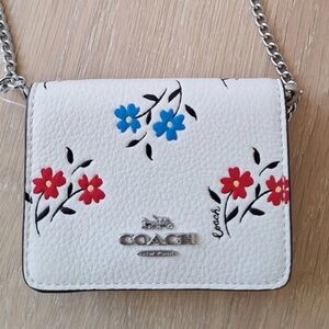 NWT Coach Mini Wallet On A Chain With Floral Print